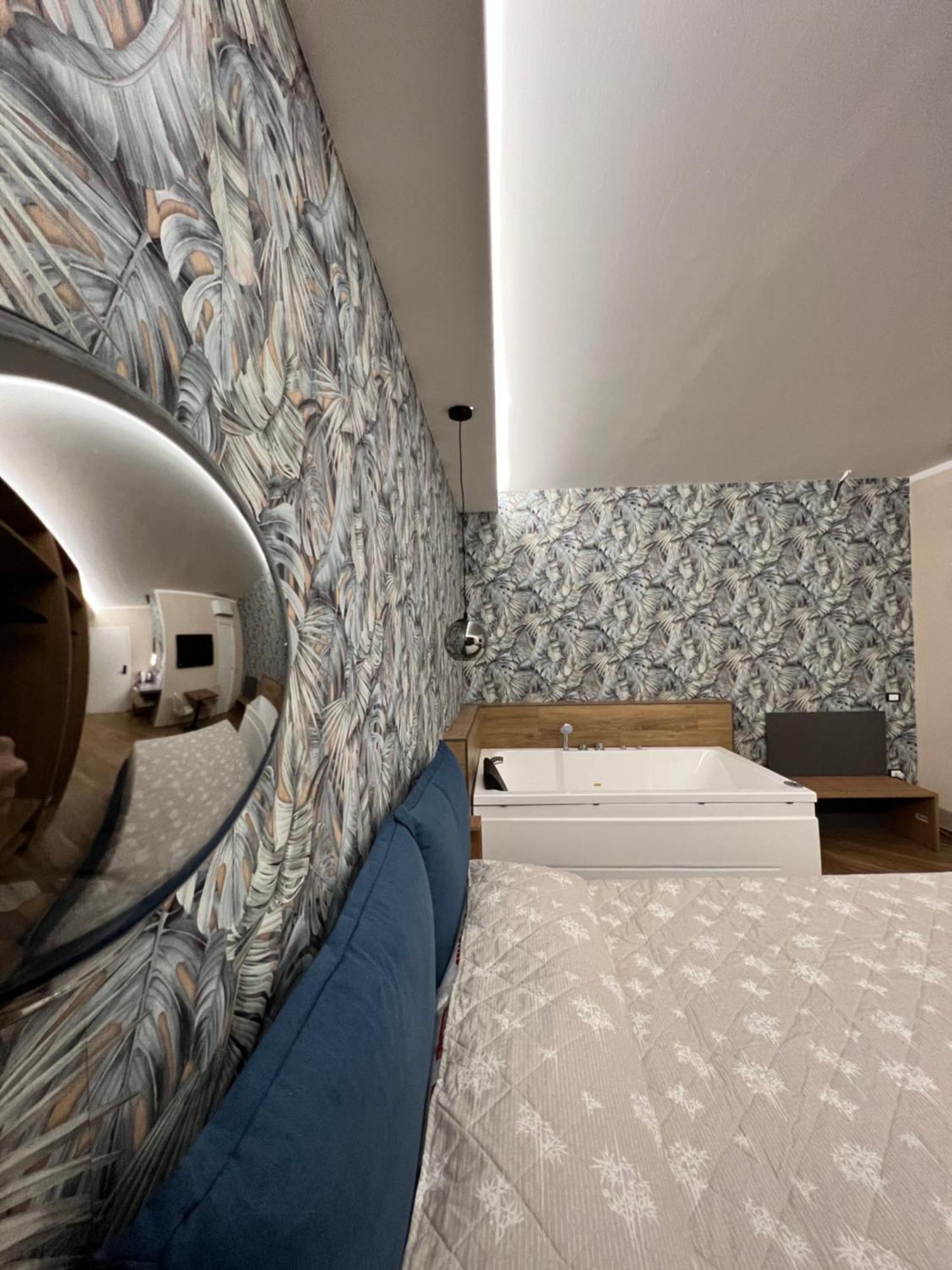 מרינה די קמרוטה Poseidonrooms מראה חיצוני תמונה