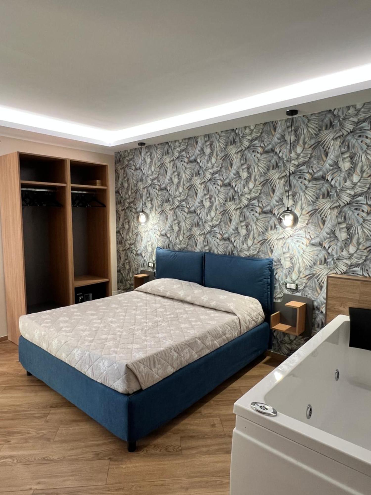 מרינה די קמרוטה Poseidonrooms מראה חיצוני תמונה
