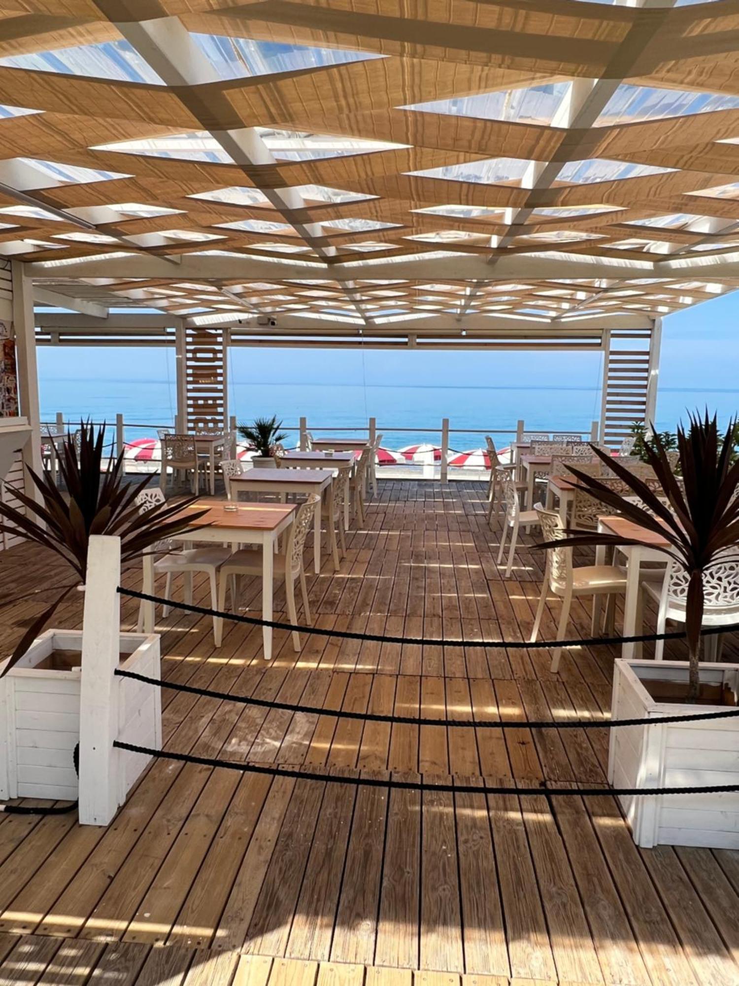 מרינה די קמרוטה Poseidonrooms מראה חיצוני תמונה
