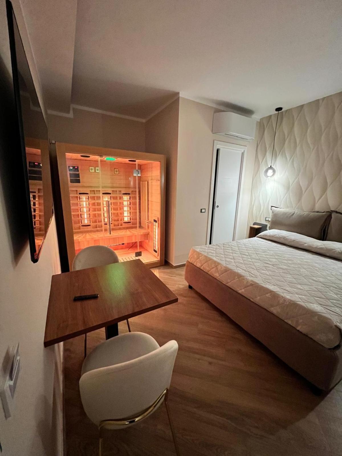 מרינה די קמרוטה Poseidonrooms מראה חיצוני תמונה