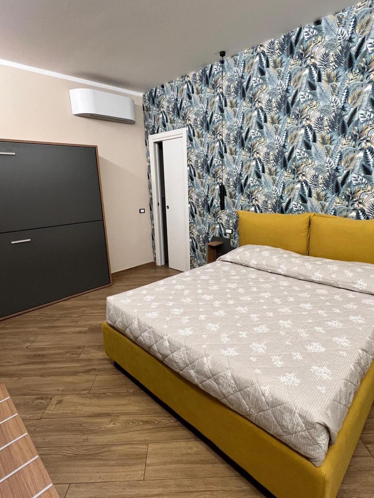 מרינה די קמרוטה Poseidonrooms מראה חיצוני תמונה