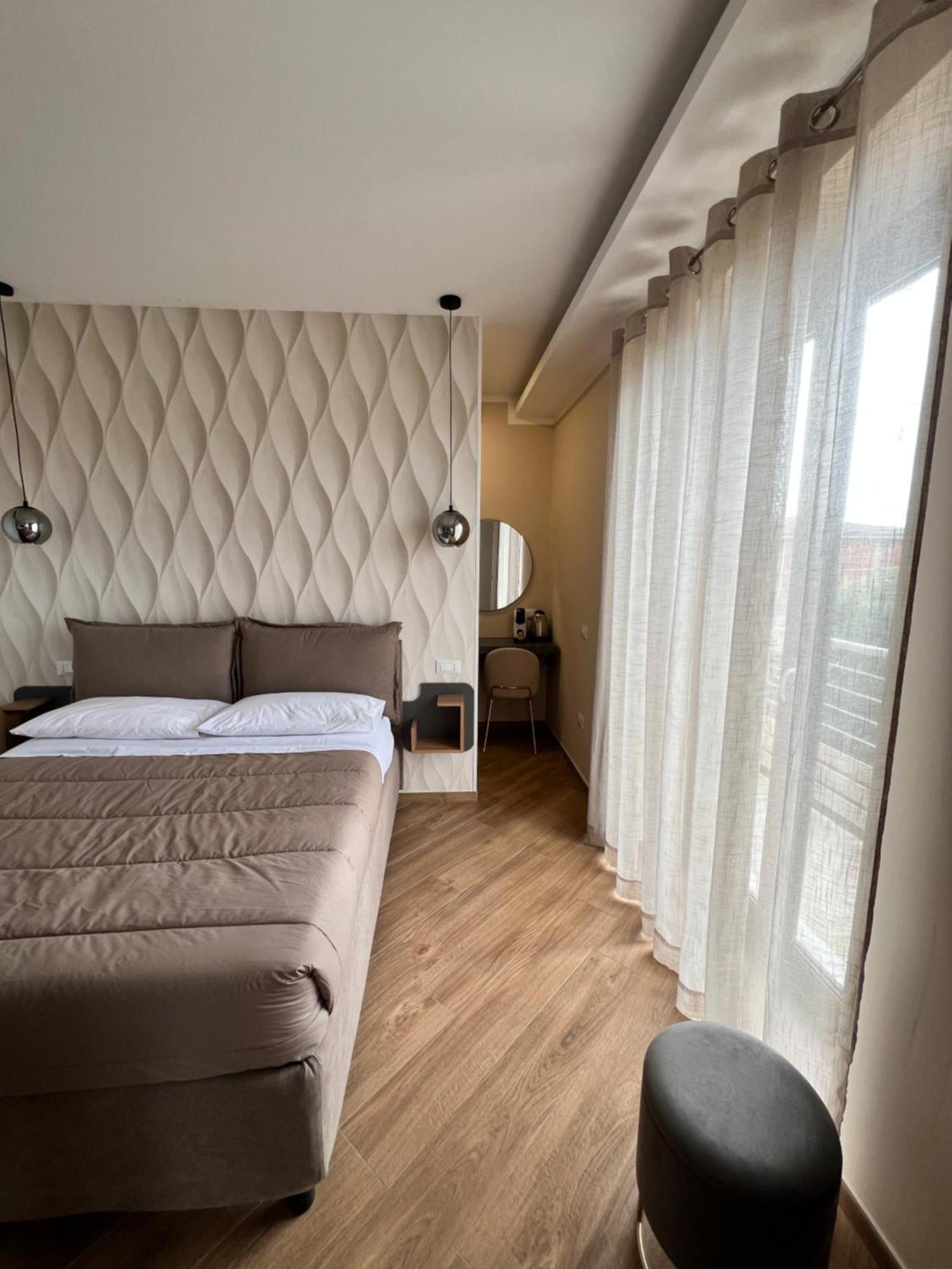 מרינה די קמרוטה Poseidonrooms מראה חיצוני תמונה